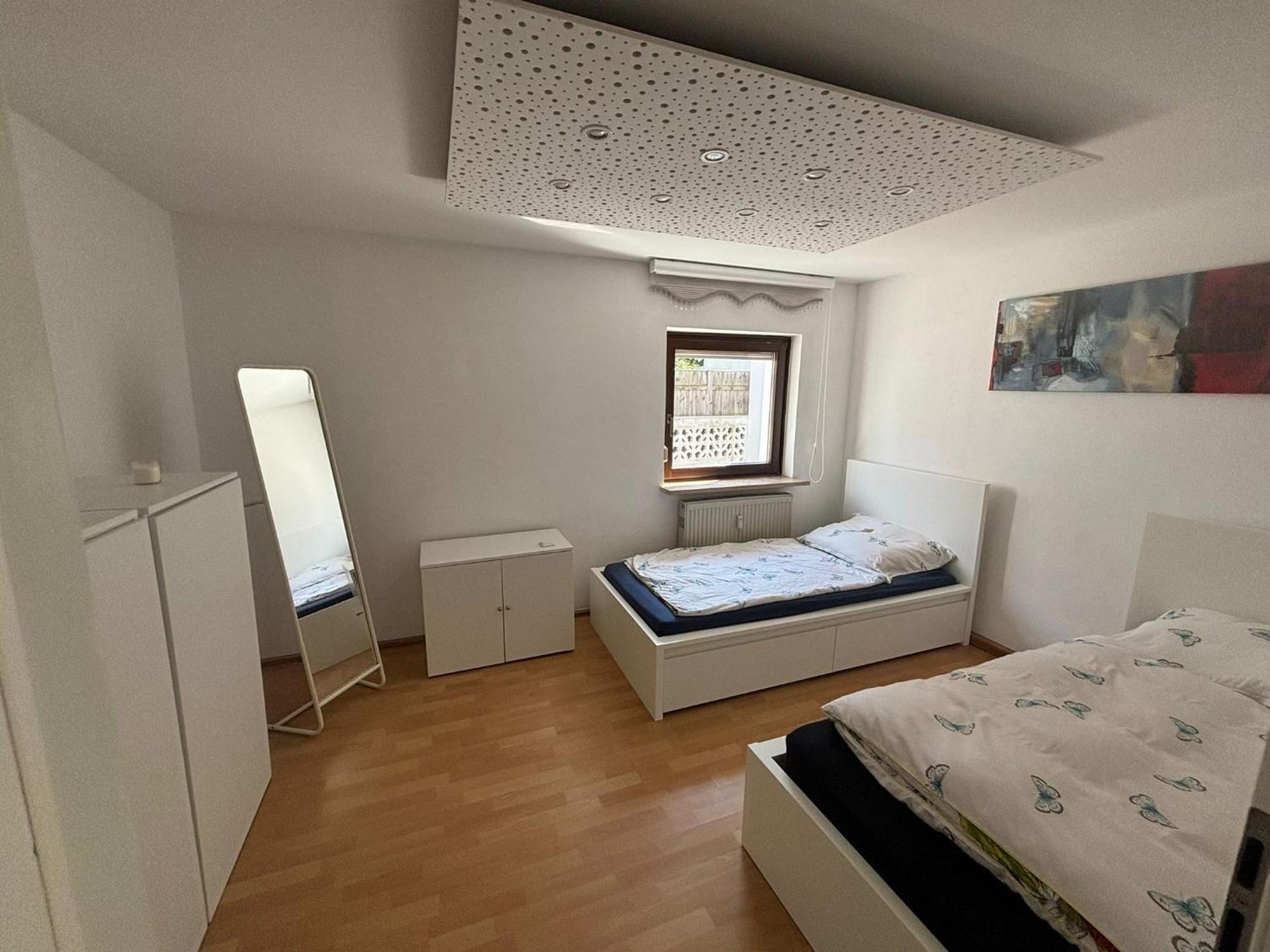 Erdgeschosswohnung Neben Schloss Blutenburg Mit Privatem Garten München Kültér fotó